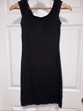 H&M Black Scoop Neck Mini Dress